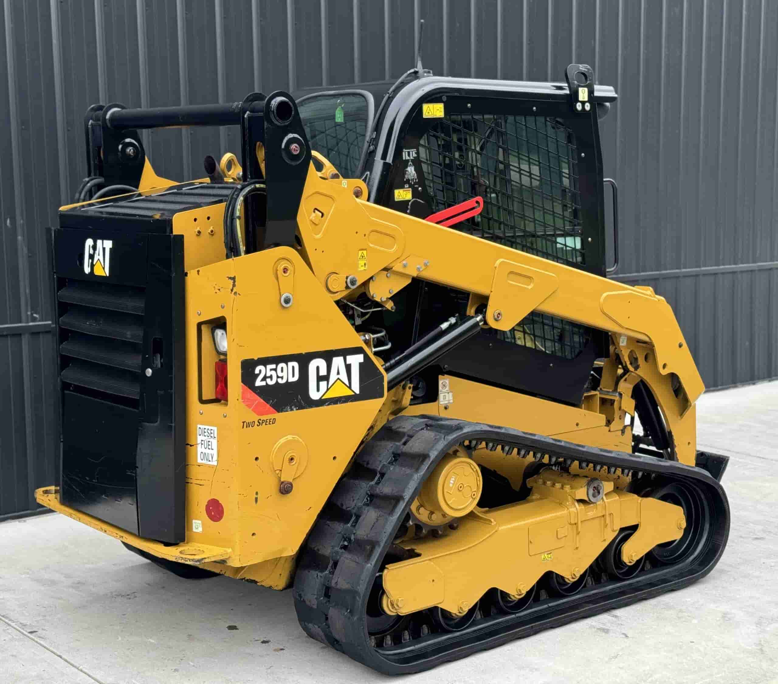 2015 CAT 259D
